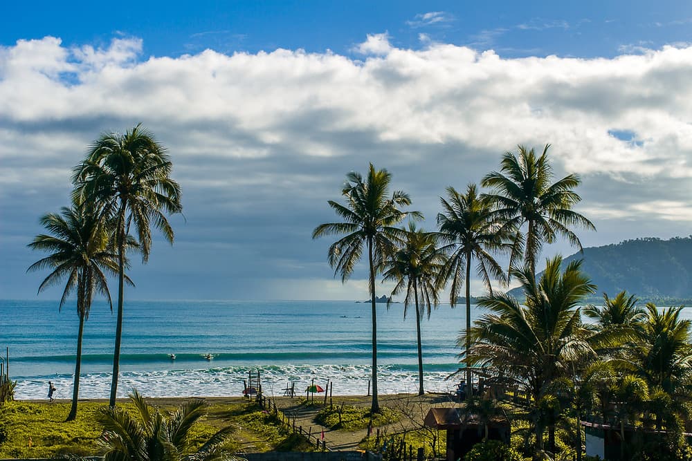 バレル、オーロラ州（Baler, Aurora）のサーフィンスポットイメージ